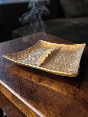 Bel-Terr China Vintage Mid-Century Modern MCM "weeping gold" 22K Ceramic Ashtray